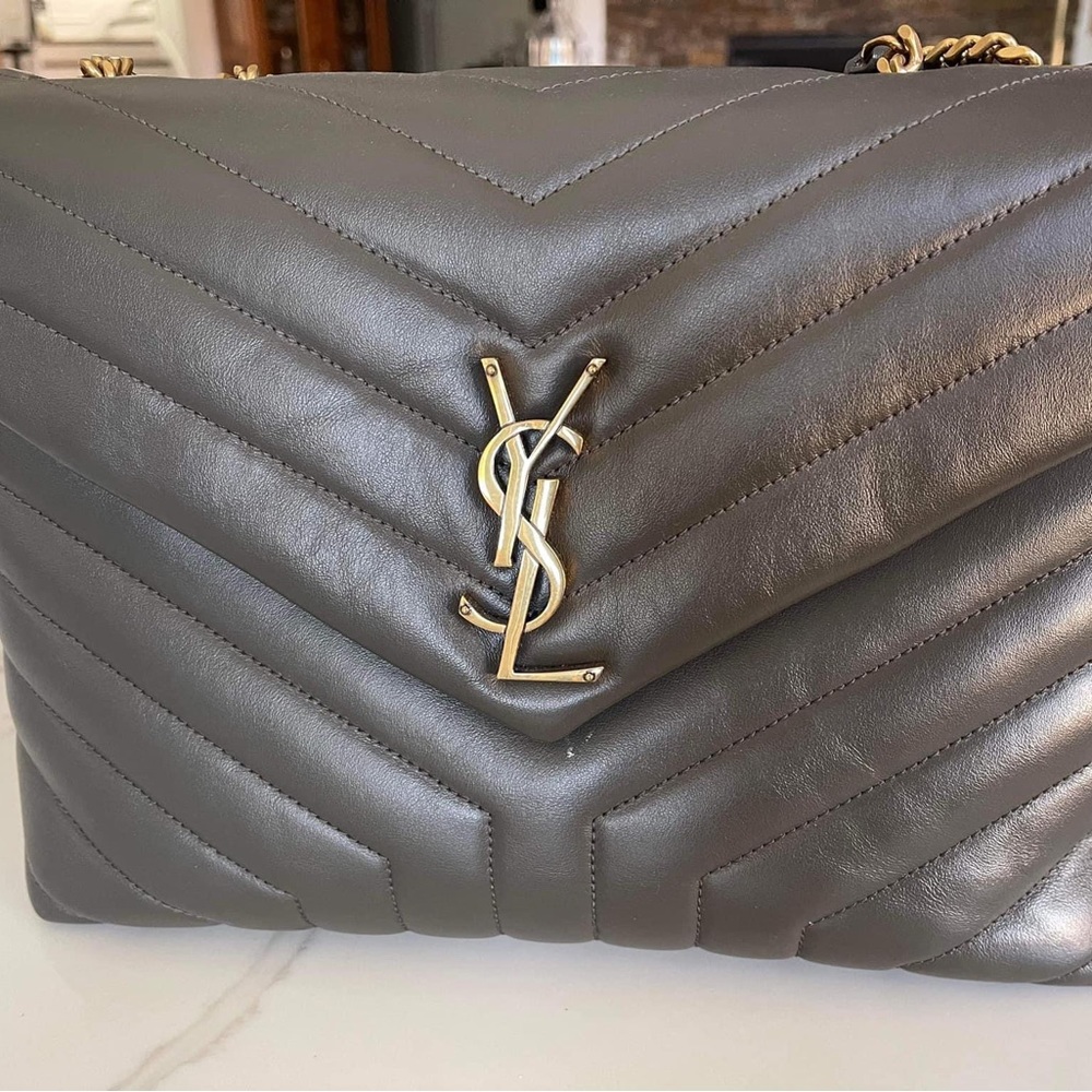 YSL LOULOU MEDIUM CHAIN BAG IN QUILTED "Y" LEATHER Grey PRISTINE Authentic - Picture 5 of 16
